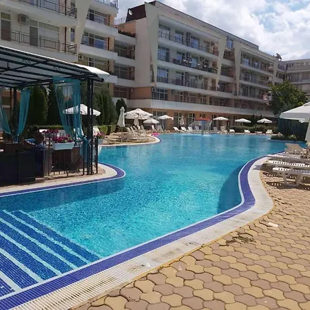 Apartment Grand Kamelia Sunny *