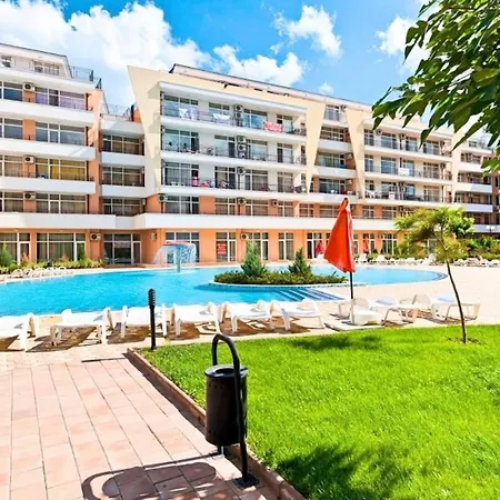 Apartment Grand Kamelia Sunny *